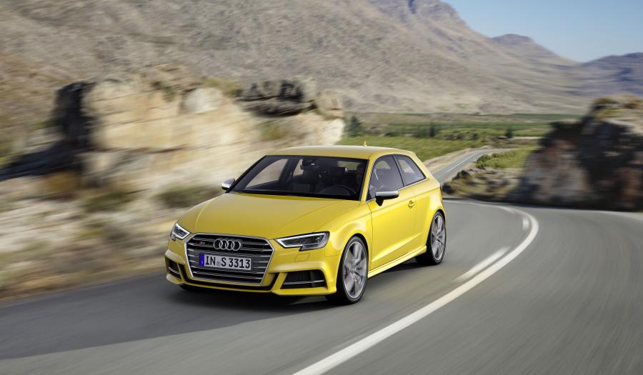  Audi S3 (8V) 2016 года  (WW) (фото 7 из 18)